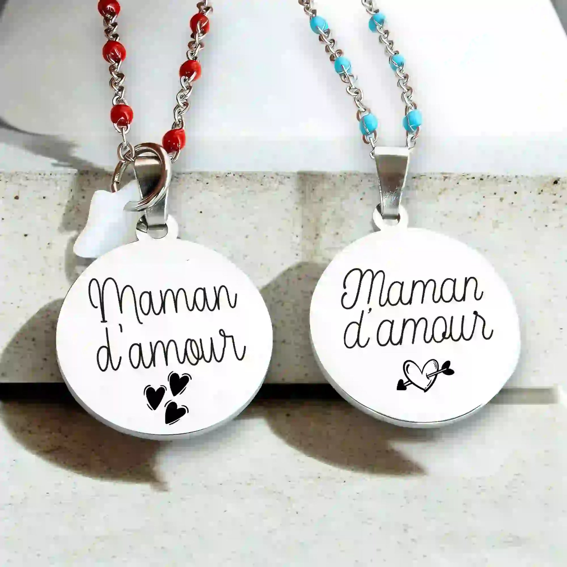 Collier-Personnalise-medailles-couleur-argent-chaine-perle-emails