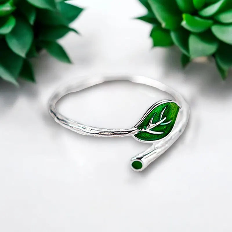 Bague ajustable Minzo Verde en argent pour femme au style naturel