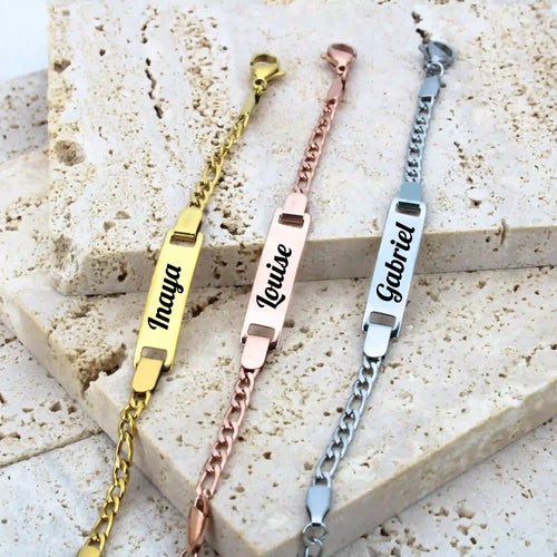 gourmette gravure personnalisée pour bébé de couleur, or, argent ou or rose - vue alternative