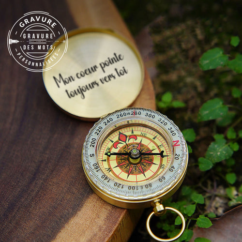 gravure interieure boussole personnalisée - vue alternative