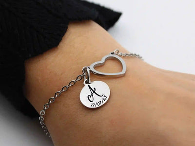 Bracelet coeur et médaille personnalisé