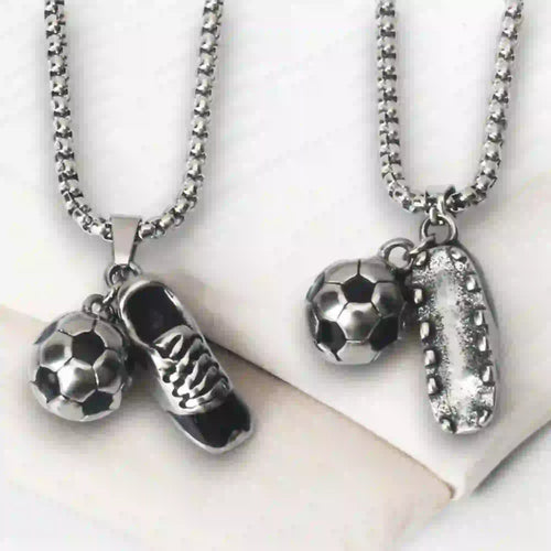 Bijou sportif personnalisé avec pendentif football pour joueur passionné - vue alternative