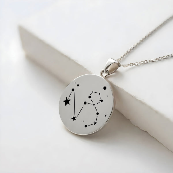 Collier constellation, médaille astrologie - Gravure Des Mots
