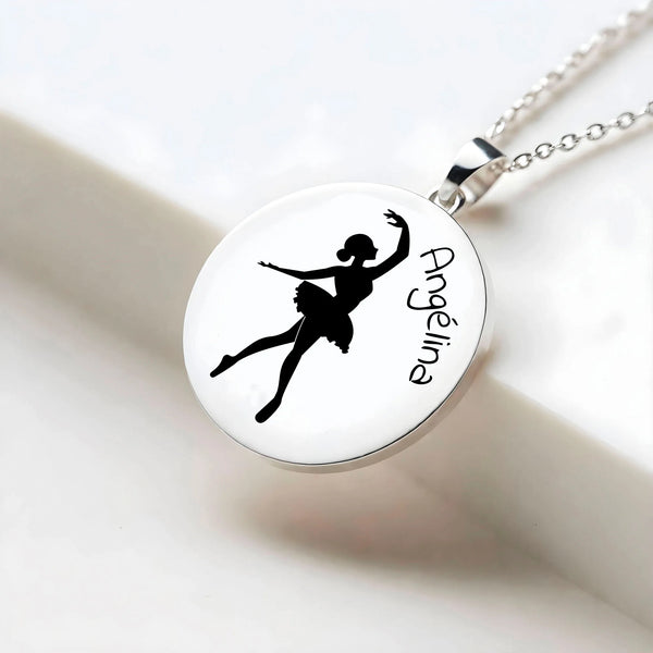 collier danseuse gravure personnalisée