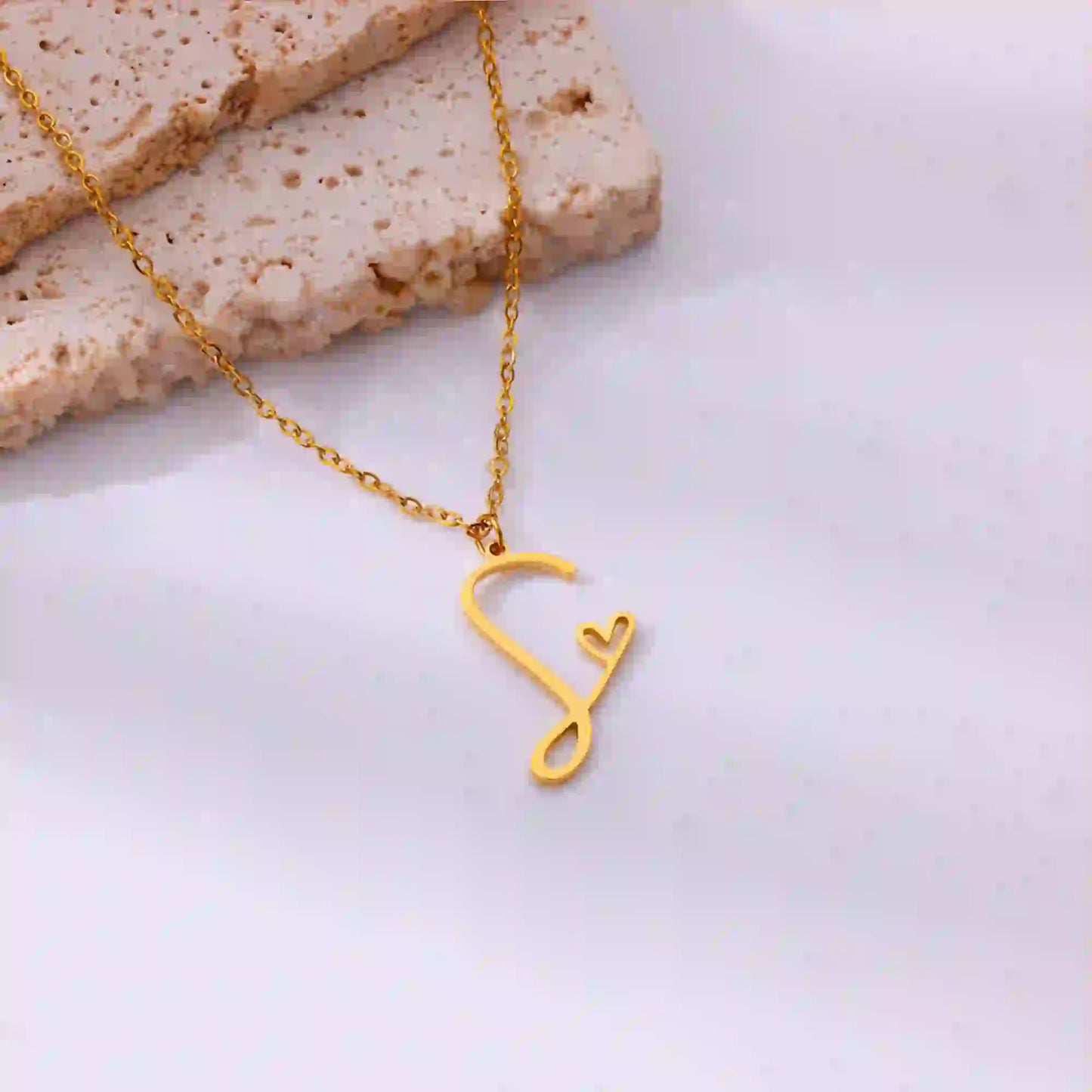 collier-initiales-lettre-L