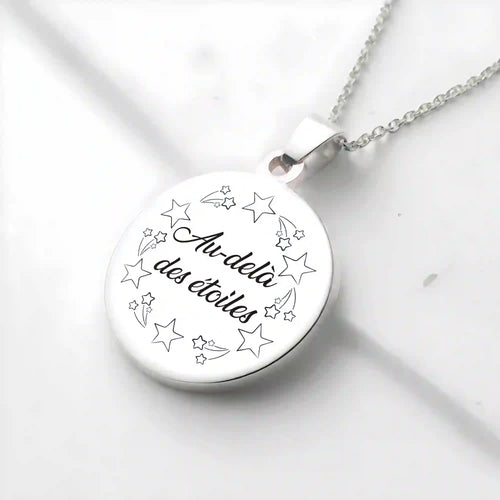 Collier couronne d etoiles personnalisé avec gravure d’un prénom 