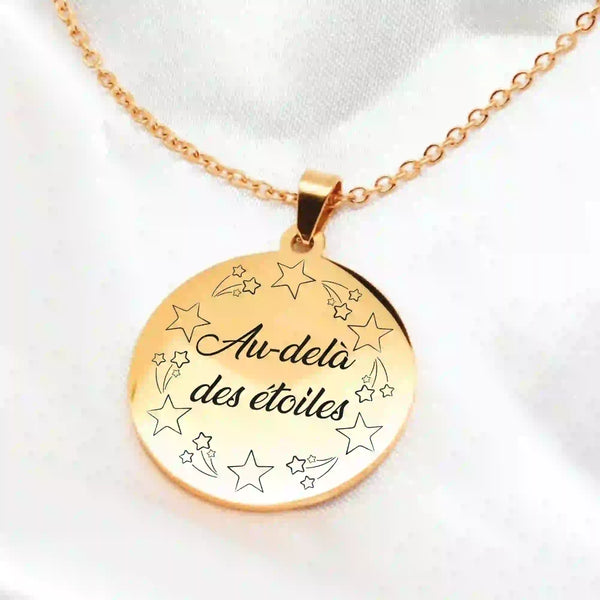 Bijou étoilé gravé avec message personnalisé sur pendentif