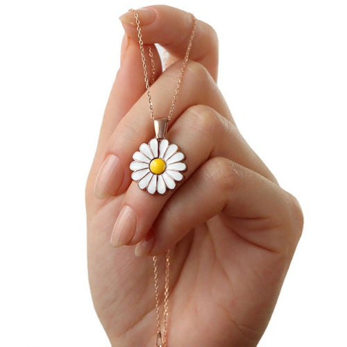 collier marguerite gravure personnalisée