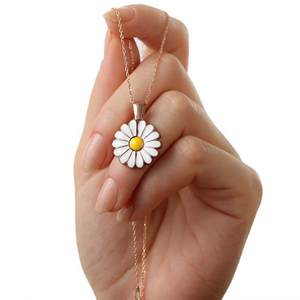 collier marguerite gravure personnalisée