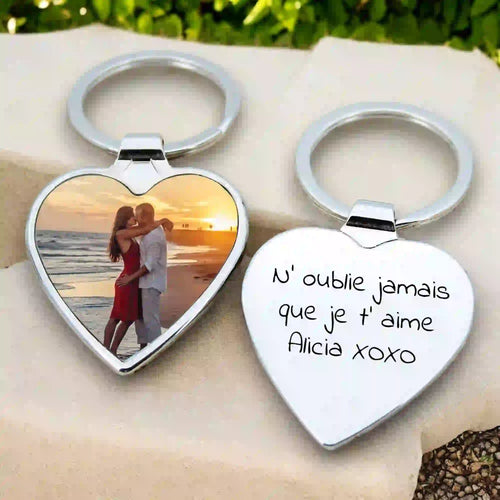 Porte clé cœur photo personnalisé - Gravure Des Mots;porte clé personnalisé avec photo et gravure arriere;Porte clé cœur photo personnalisé - Gravure Des Mots;dimensions porte clé personnalisé avec photo