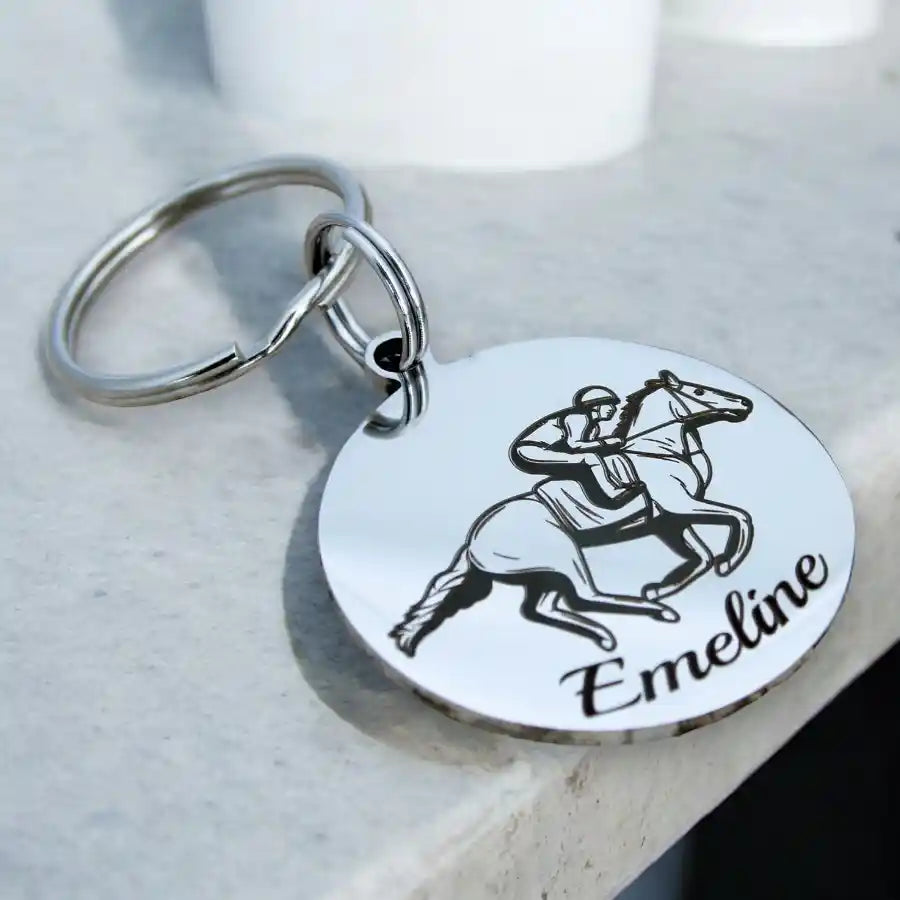 Porte-clé équitation en métal gravé 