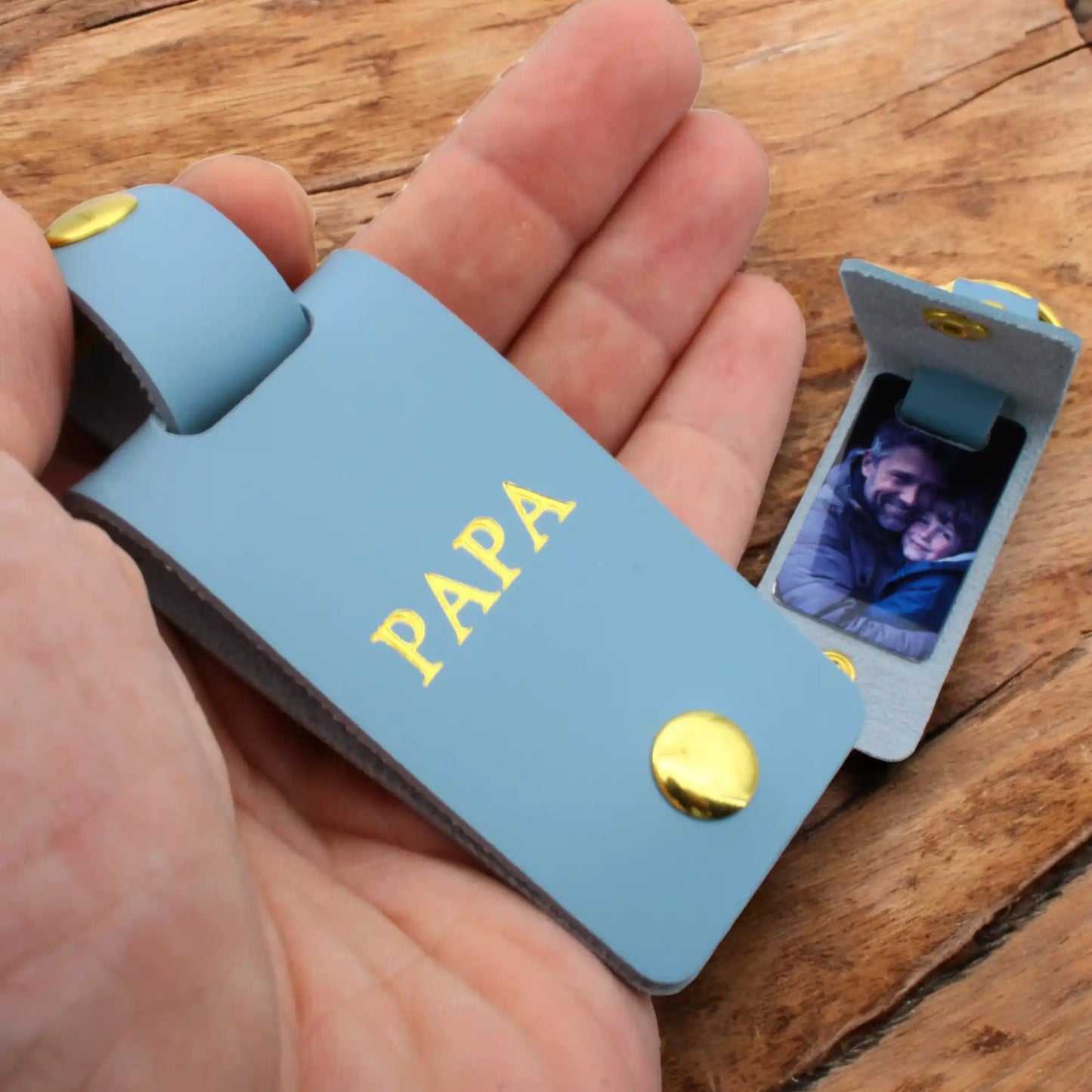 porte clé cuir bleu avec photo personnalisé pour papa