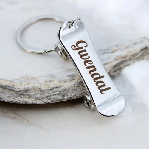 porte clé skateboard gravure personnalisée